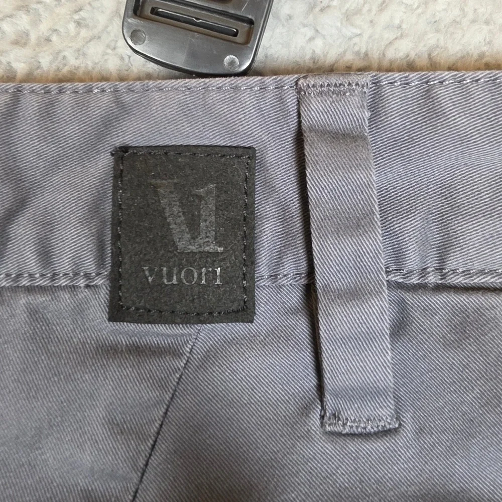Vuori Fletcher Chino Pants Mens 36 Classic Meta Gray Stretch Performance Chino